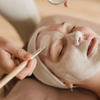 Hydrating Glow Facial