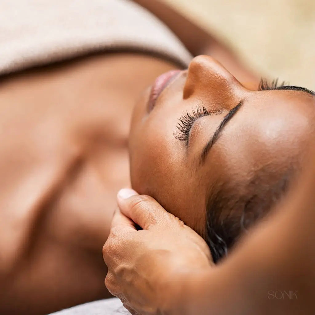 Firming Neck & Jawline Treatment
