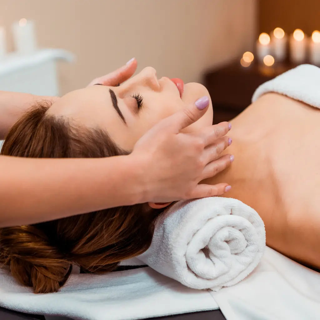 Neck & Shoulder Massage – 30 min
