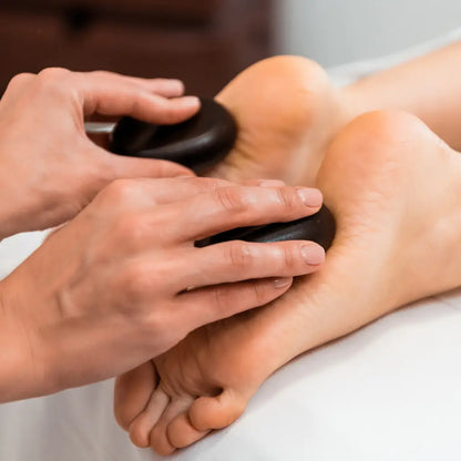 Hot Stone Massage – 75 min